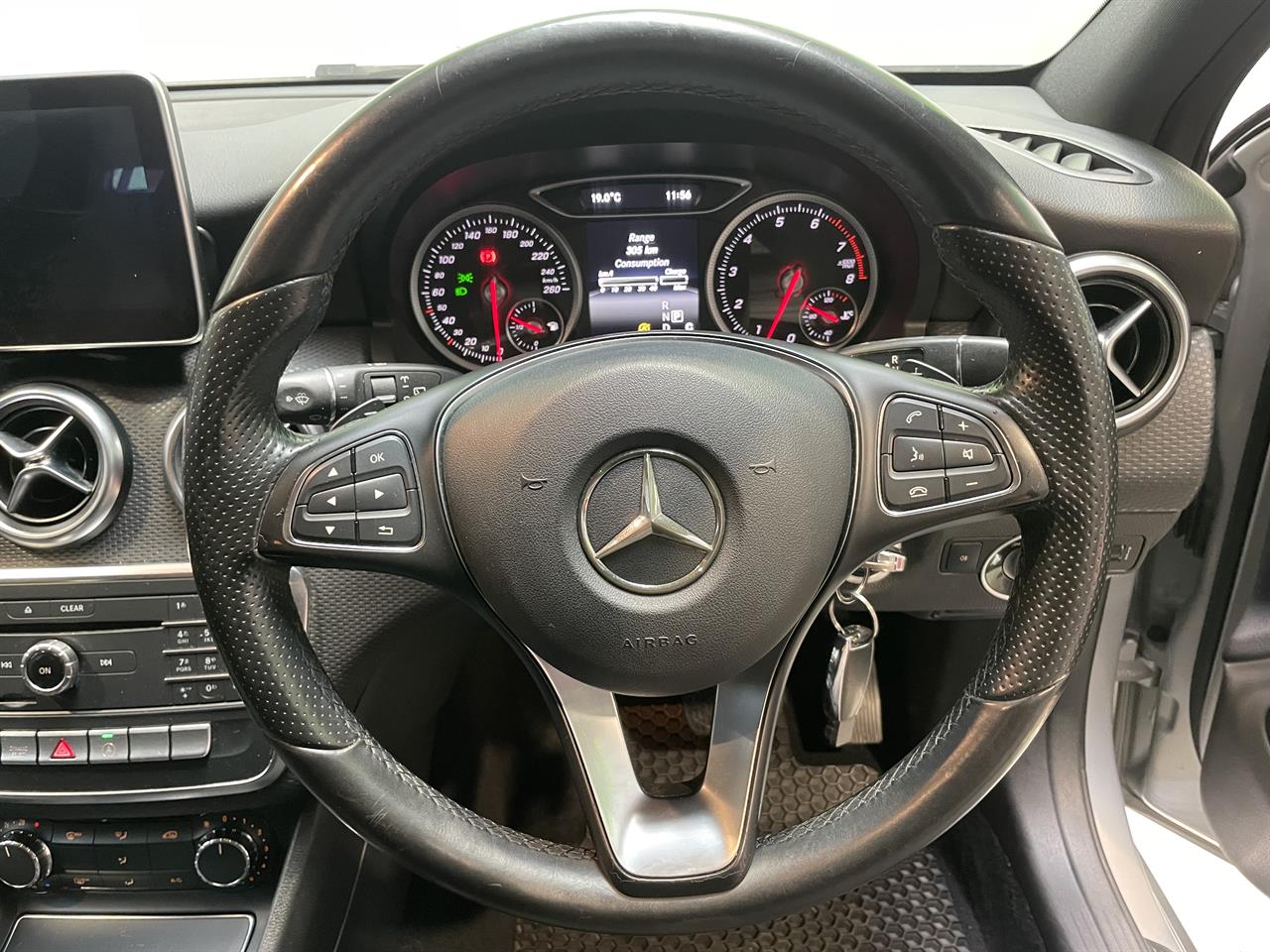 2015 Mercedes-Benz A 180