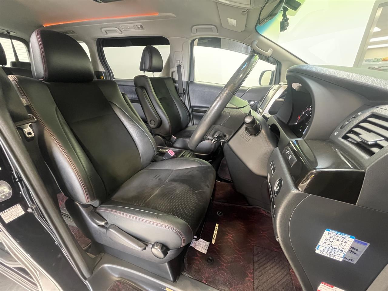 2013 Toyota Vellfire