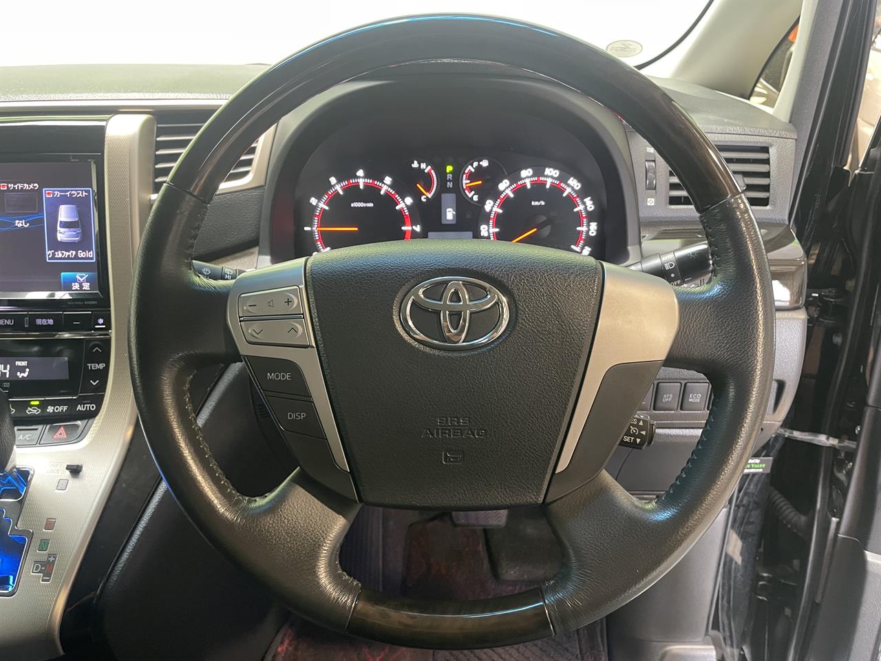 2013 Toyota Vellfire