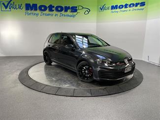 2014 Volkswagen GOLF - Thumbnail