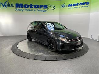 2014 Volkswagen GOLF - Thumbnail