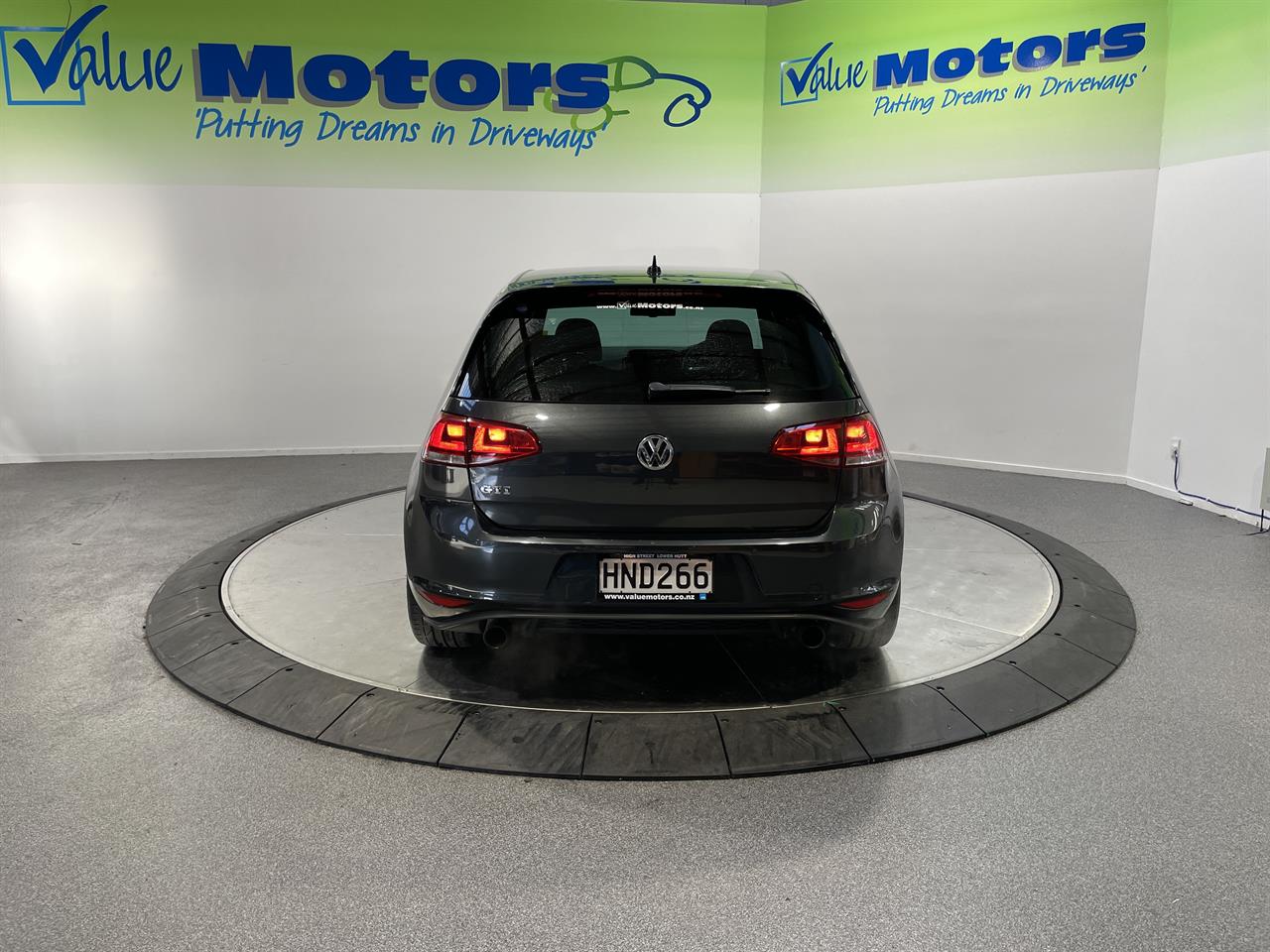 2014 Volkswagen GOLF