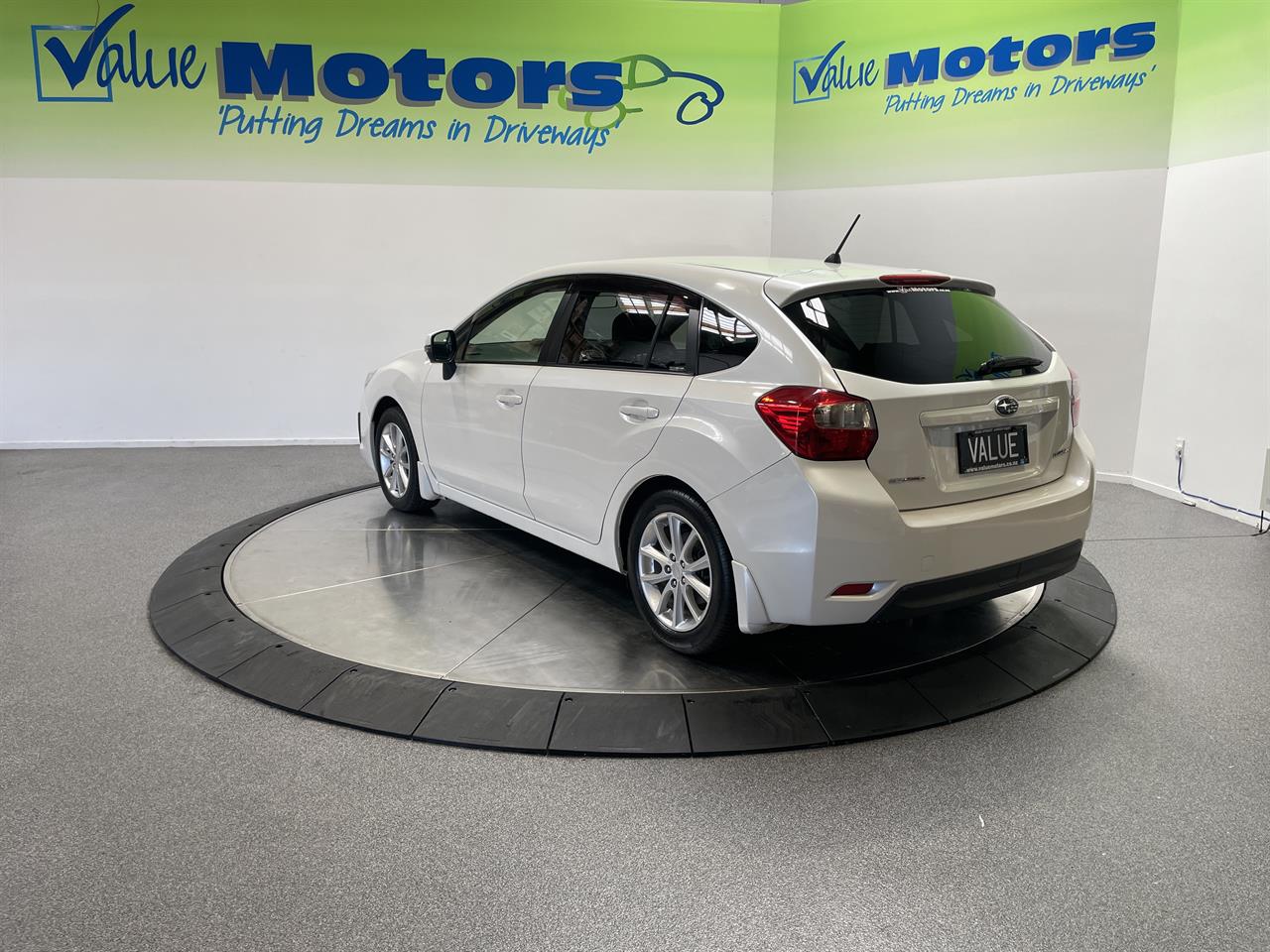 2014 Subaru IMPREZA