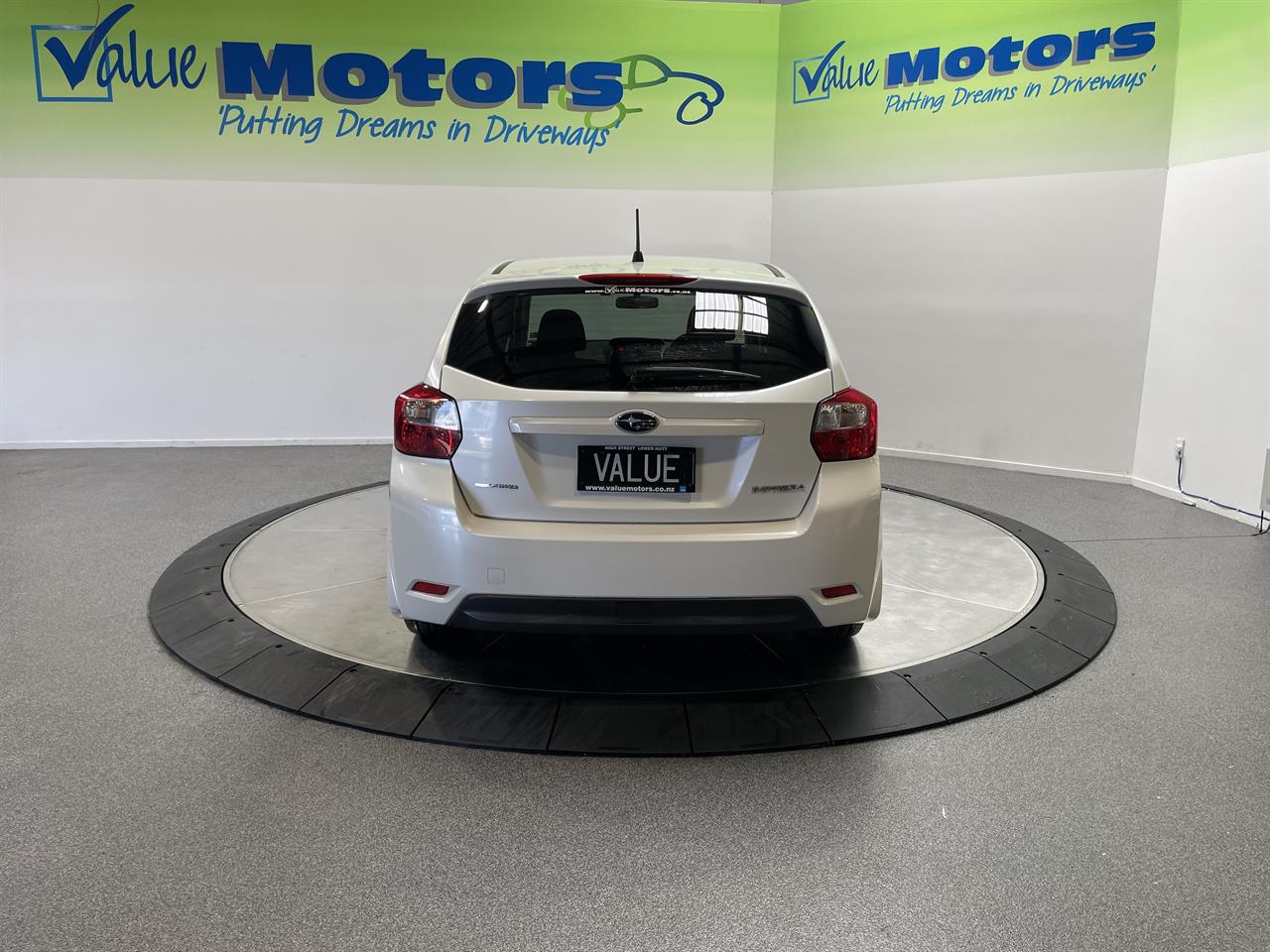 2014 Subaru IMPREZA