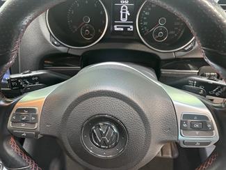 2011 Volkswagen GOLF - Thumbnail