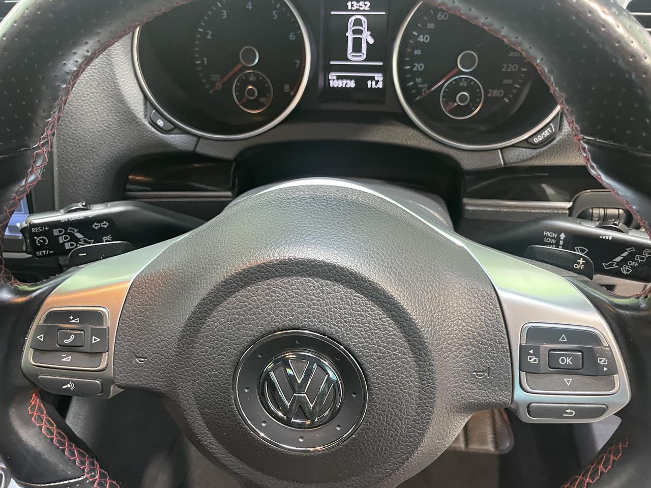 2011 Volkswagen GOLF