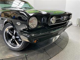 1966 Ford MUSTANG - Thumbnail