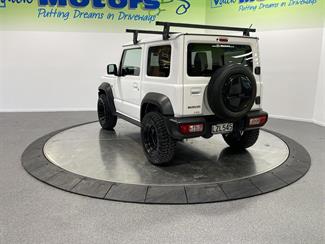 2019 Suzuki JIMNY - Thumbnail