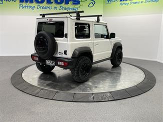 2019 Suzuki JIMNY - Thumbnail