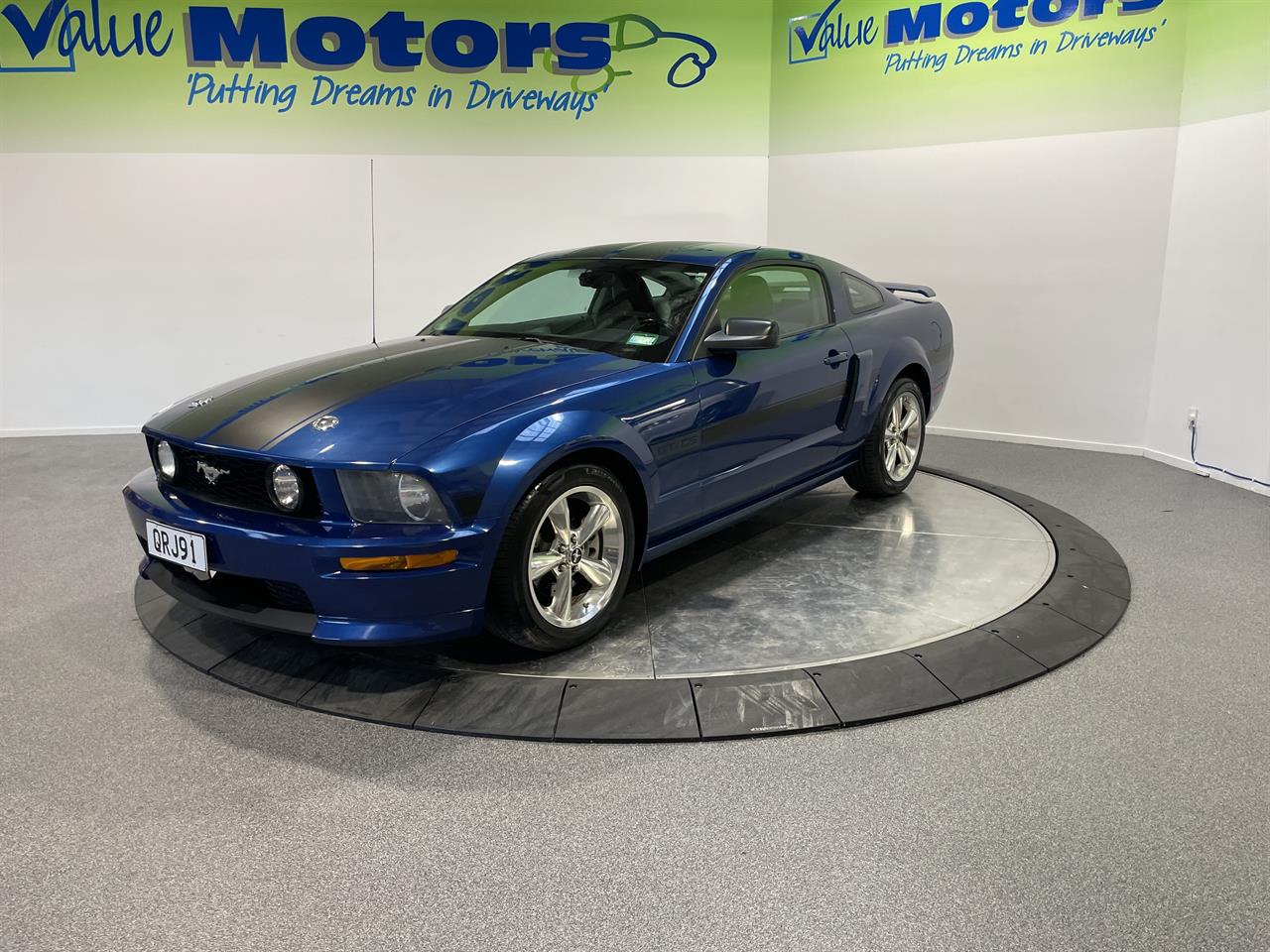 2007 Ford MUSTANG