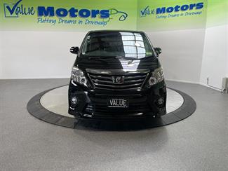 2013 Toyota ALPHARD - Thumbnail