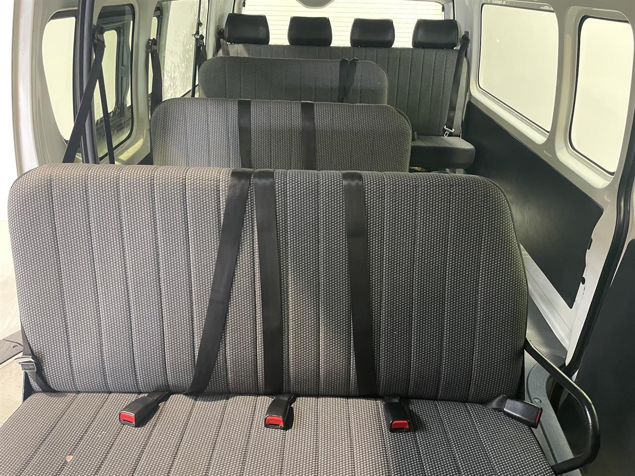 2016 Toyota hiace