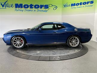 2009 Dodge CHALLENGER - Thumbnail