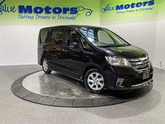 2012 Nissan SERENA - Thumbnail