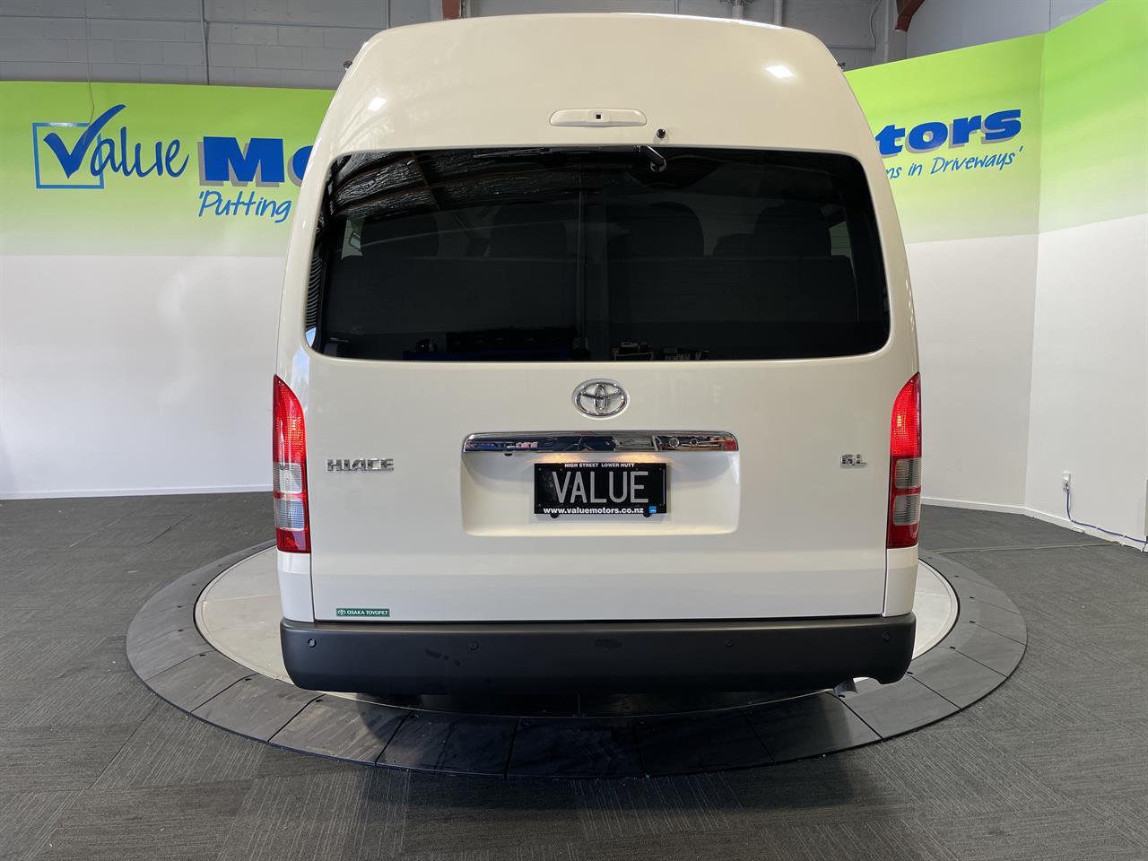 2024 Toyota hiace