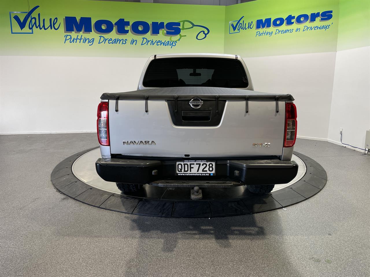 2011 Nissan NAVARA