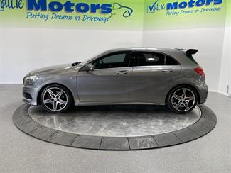 2013 Mercedes-Benz A250 - Thumbnail