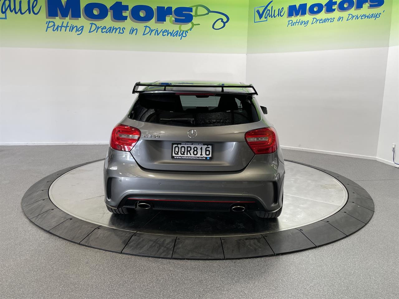 2013 Mercedes-Benz A250