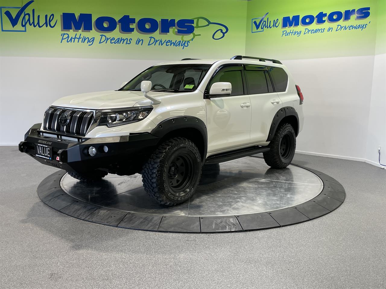 2018 Toyota LANDCRUISER