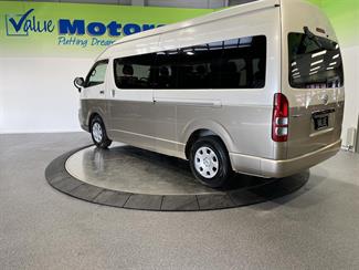 2008 Toyota hiace - Thumbnail