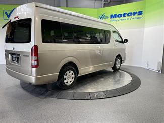 2008 Toyota hiace - Thumbnail