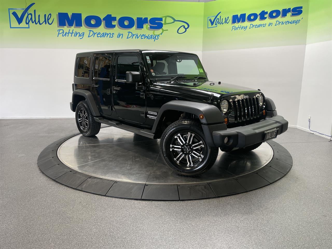 2012 Jeep WRANGLER