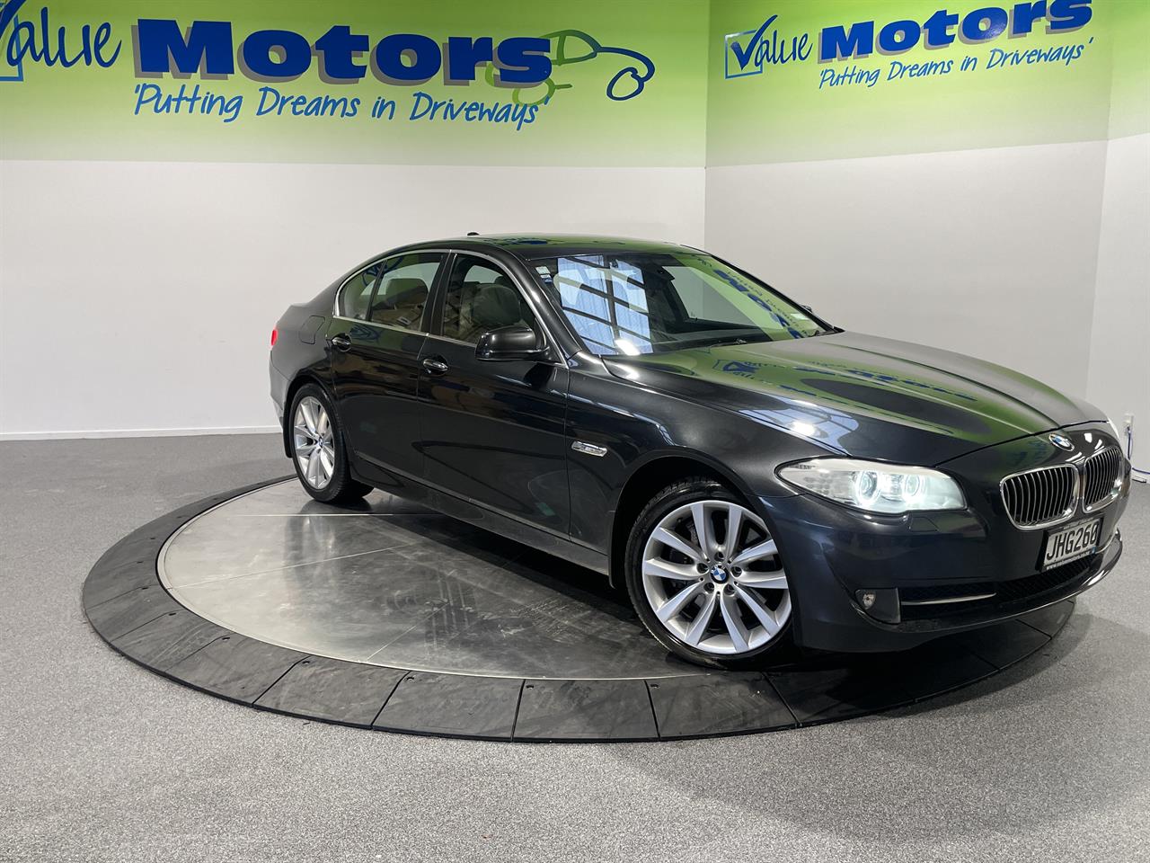 2010 BMW 550i