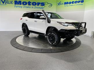 2016 Toyota Fortuner - Thumbnail