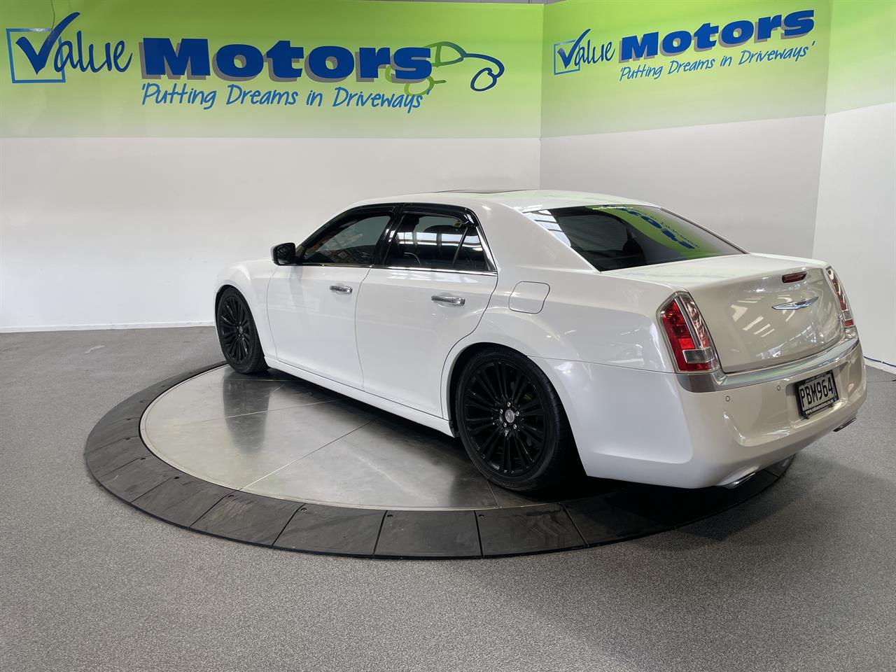 2013 Chrysler 300C