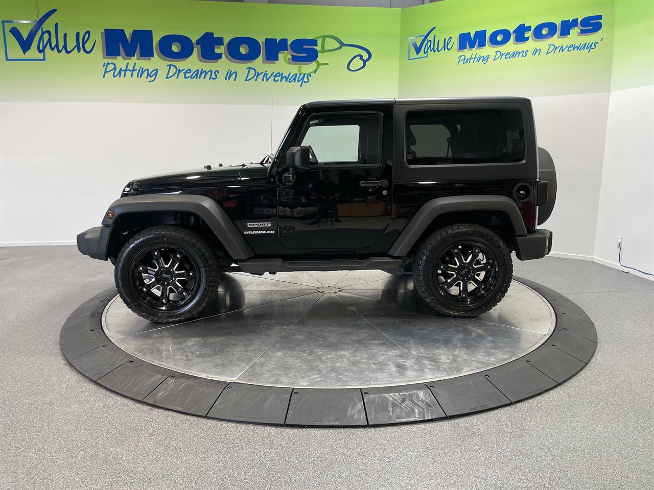 2011 Jeep WRANGLER