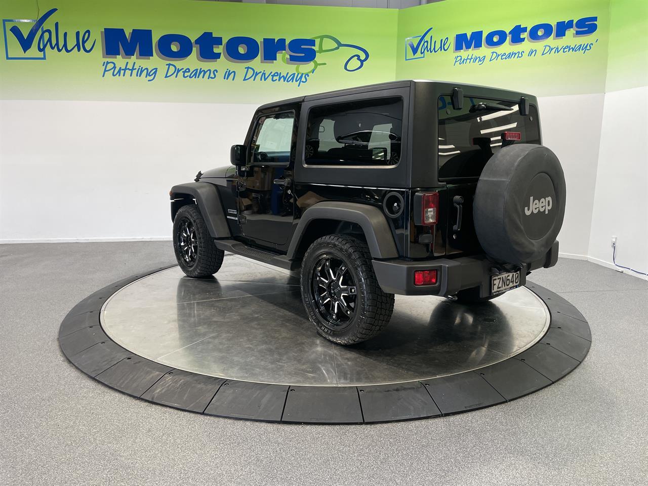 2011 Jeep WRANGLER