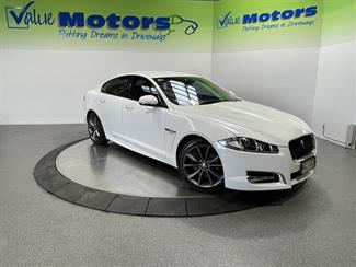 2015 Jaguar Xf - Thumbnail