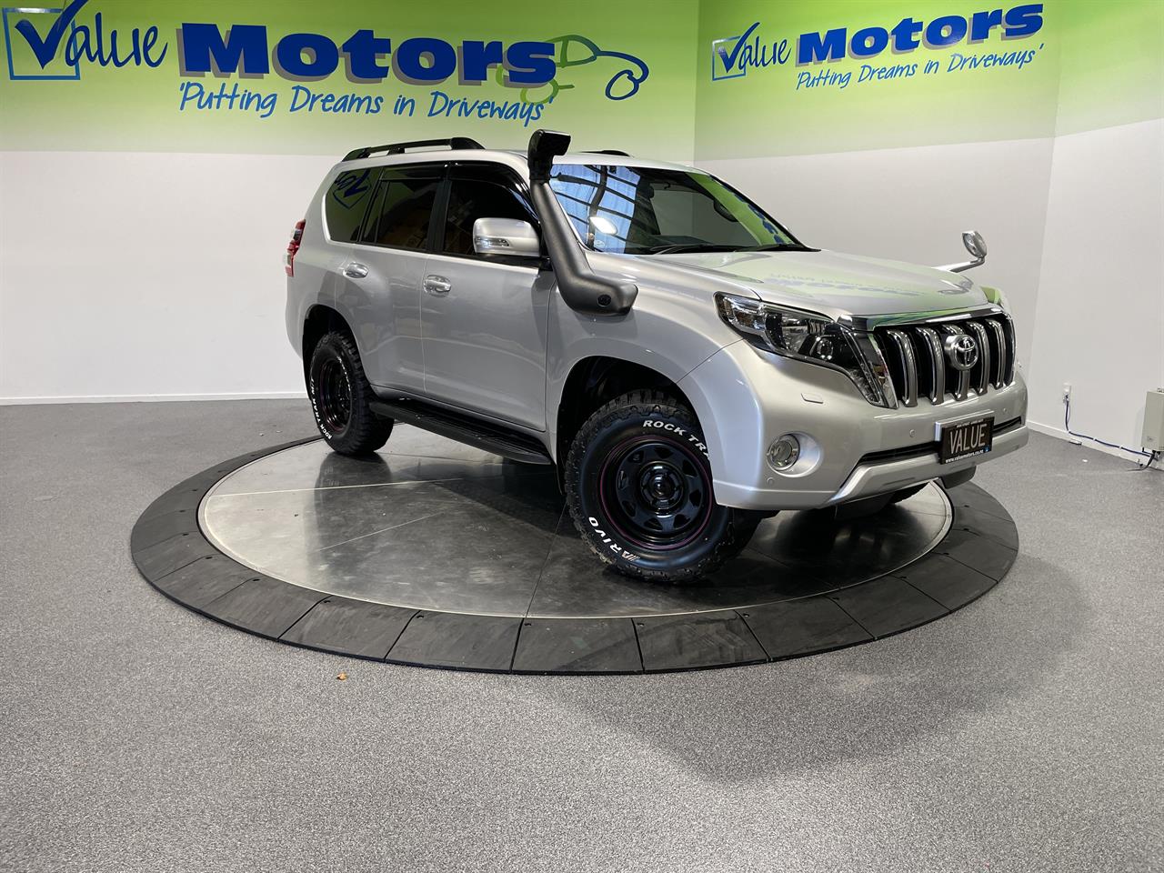 2016 Toyota Land Cruiser Prado