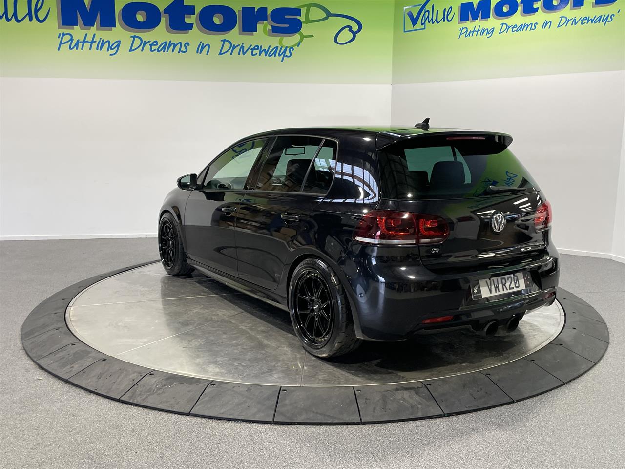 2011 Volkswagen GOLF