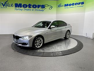 2013 BMW 320i - Thumbnail