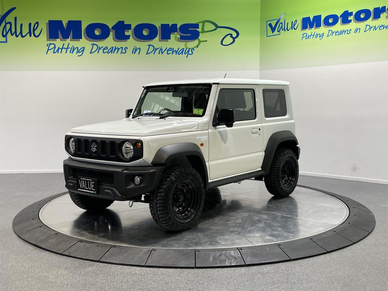 2023 Suzuki JIMNY