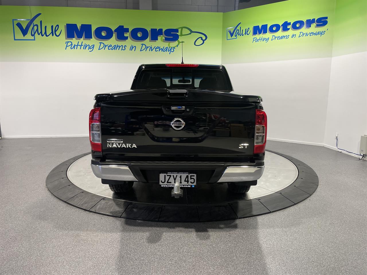 2016 Nissan NAVARA