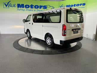 2023 Toyota hiace - Thumbnail