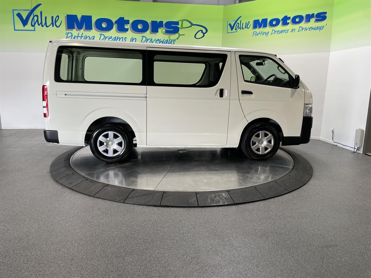 2023 Toyota hiace