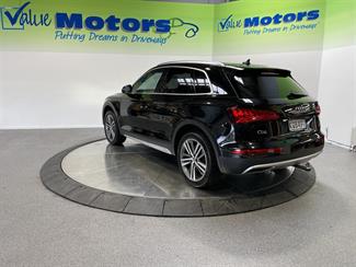 2017 Audi Q5 - Thumbnail