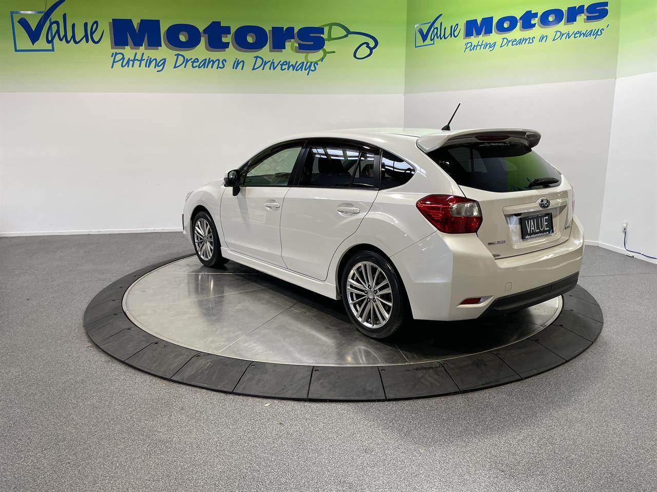 2013 Subaru IMPREZA