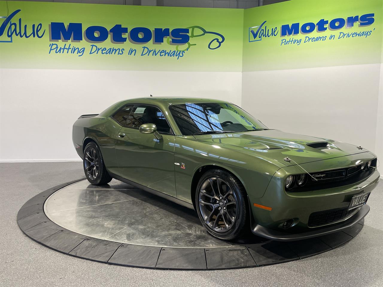 2021 Dodge CHALLENGER