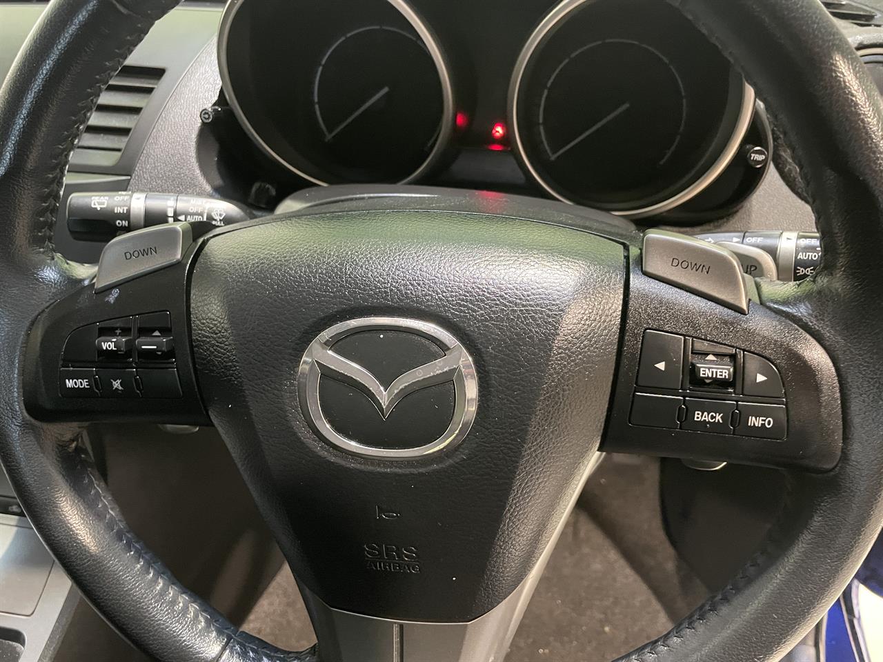 2010 Mazda axela