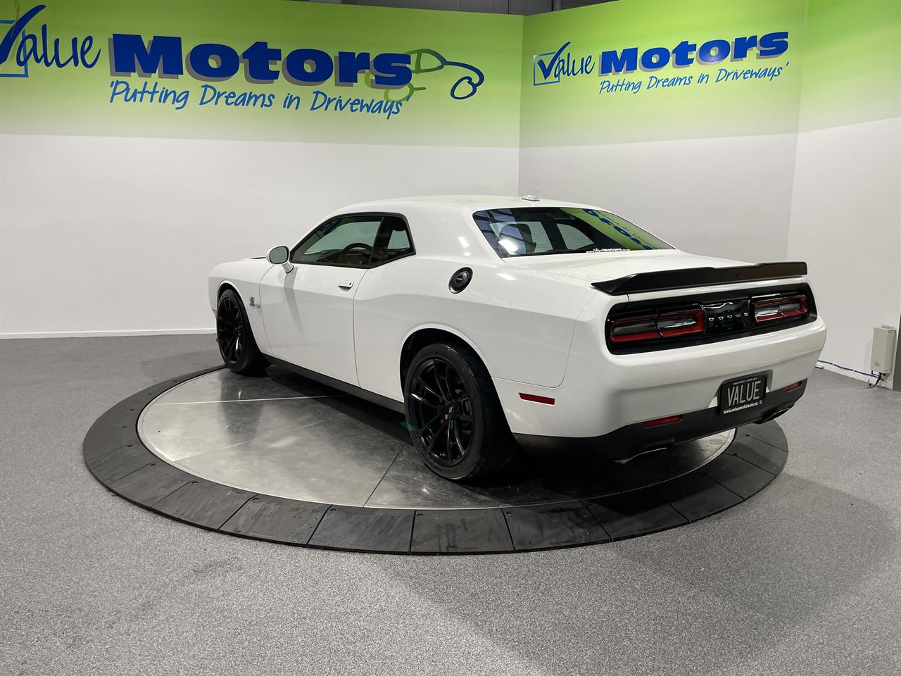 2021 Dodge CHALLENGER