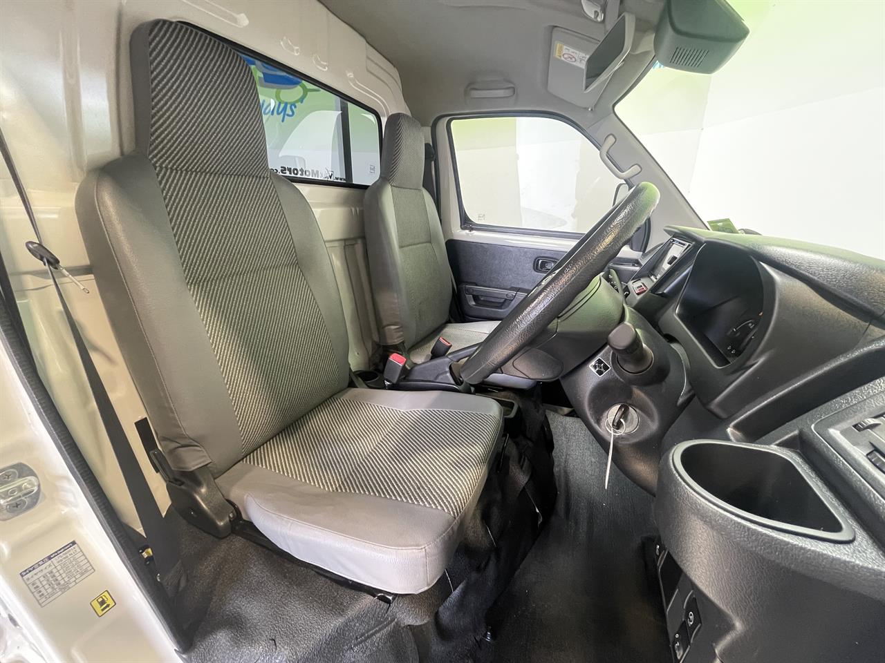 2021 Mazda BONGO