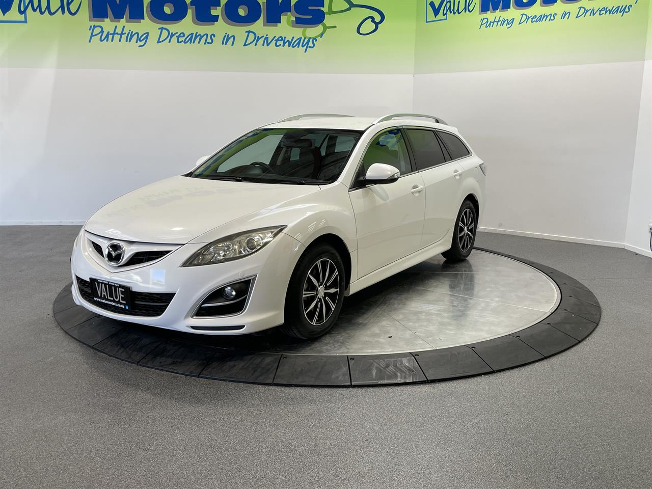 2011 Mazda atenza