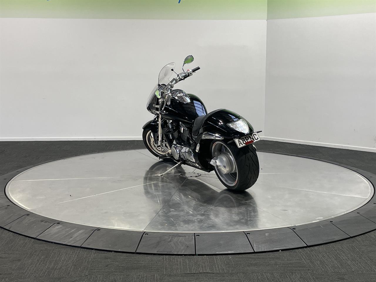 2013 Suzuki BOULEVARD