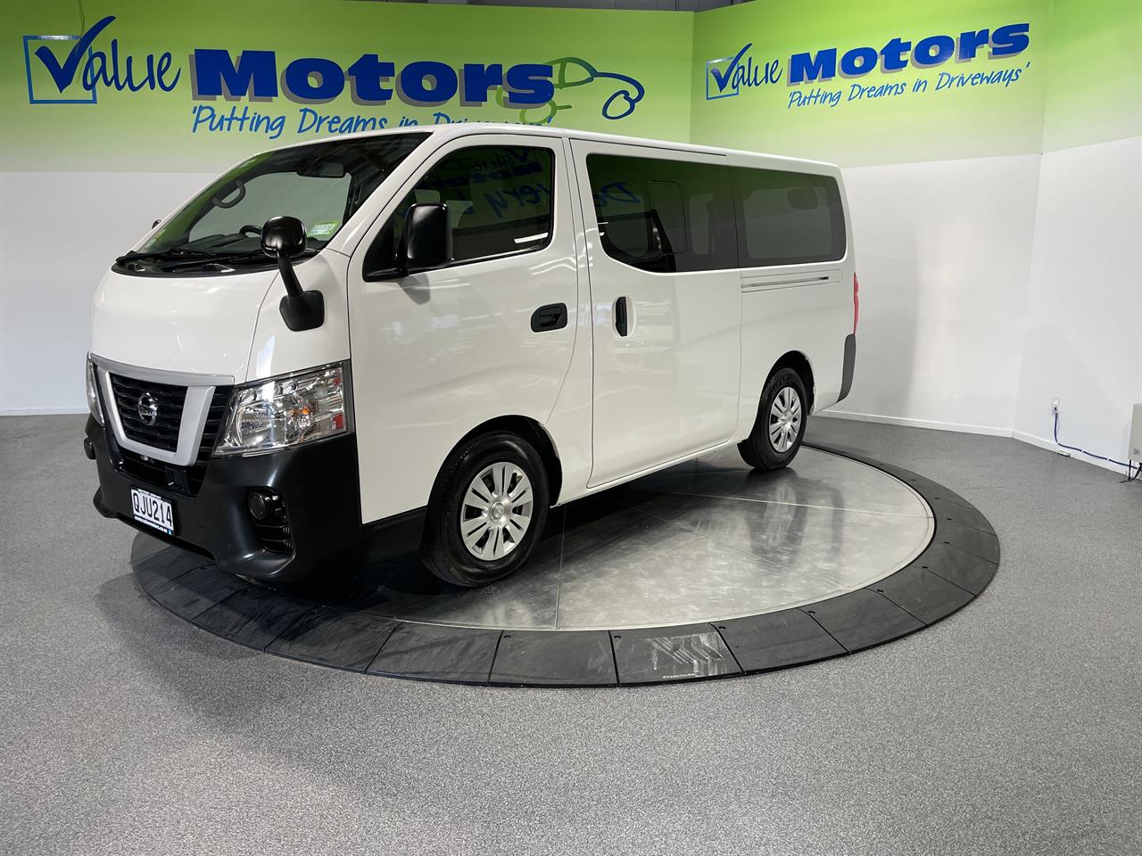 2019 Nissan NV350