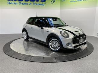 2015 Mini Cooper - Thumbnail