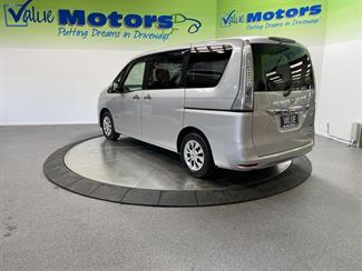 2014 Nissan SERENA - Thumbnail